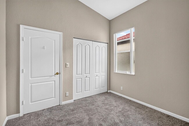 Building Photo - 6305 Spring Lake Terrace
