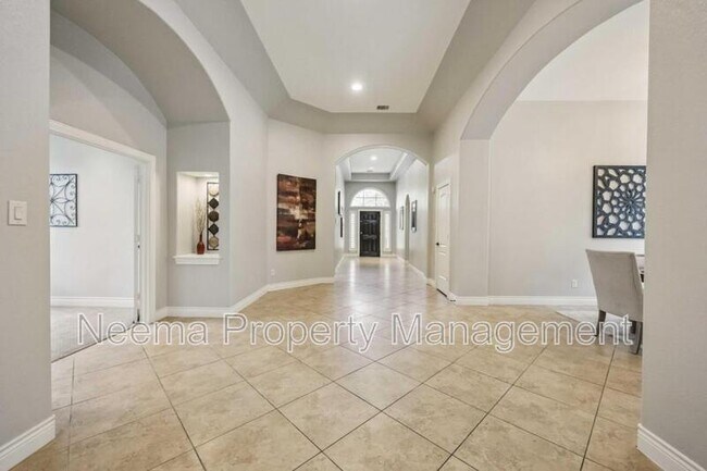 Building Photo - 2423 Rosillos Peak Dr