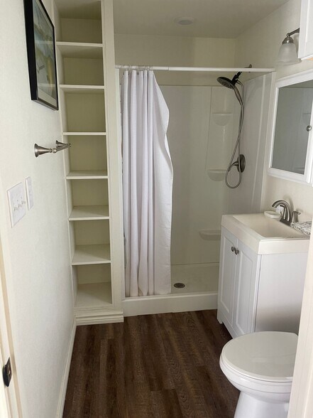 Building Photo - 3656 FM 2657