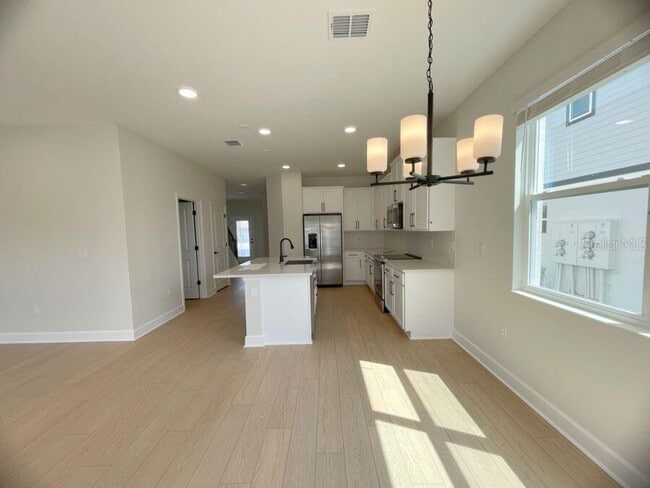 Building Photo - 15236 Tribute Ovation Wy