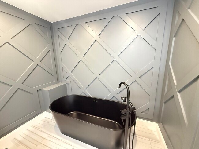 Building Photo - 46 Caden Ln