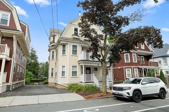 Building Photo - 97 Fayerweather St