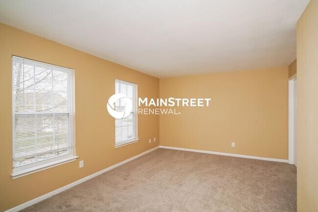 Building Photo - 4 Bedroom Pet-Friendly Home in Indianapoli...