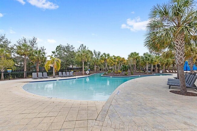 Building Photo - 5376 Oakbourne Ave