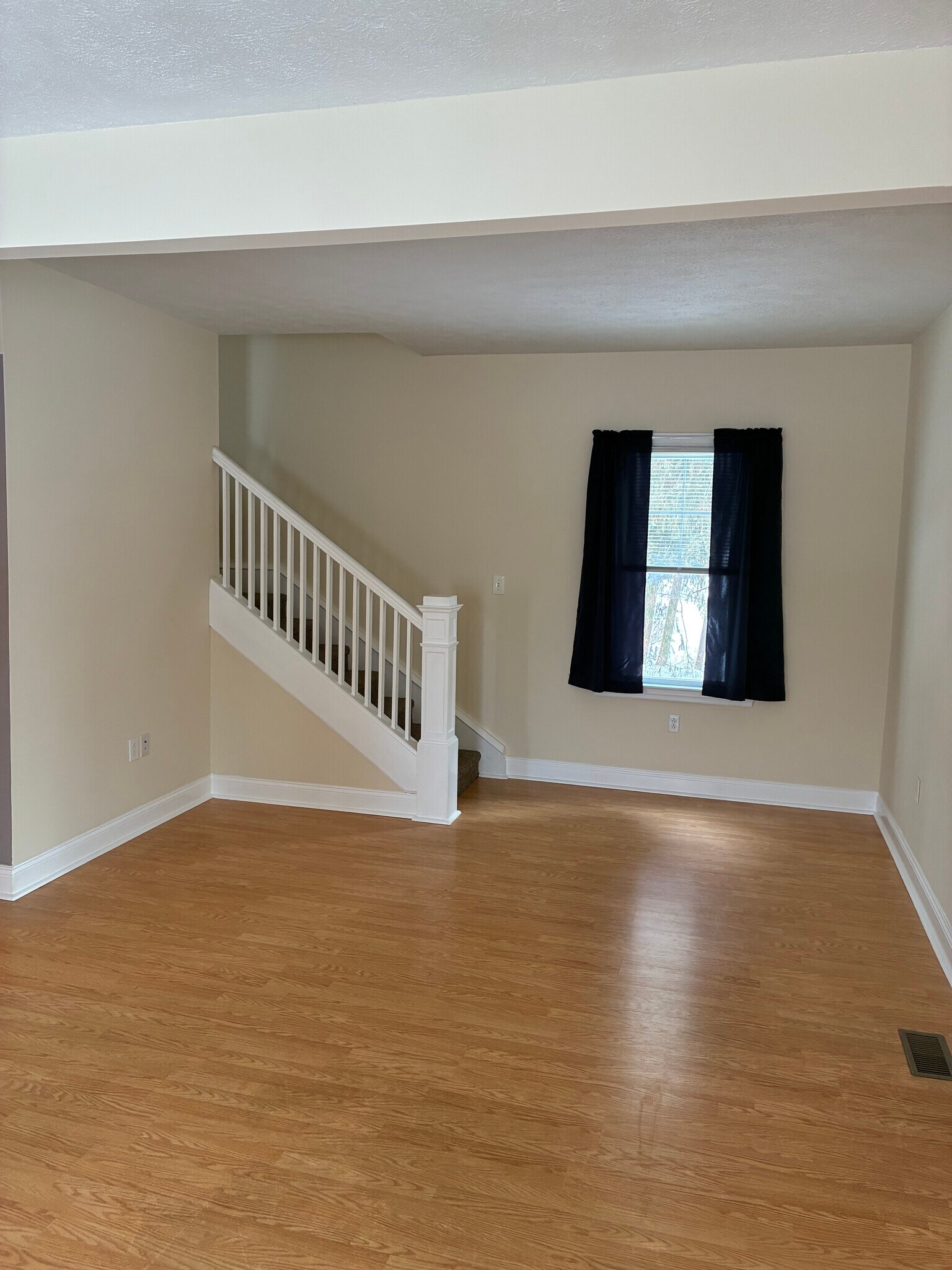 Building Photo - 56 Parrish St