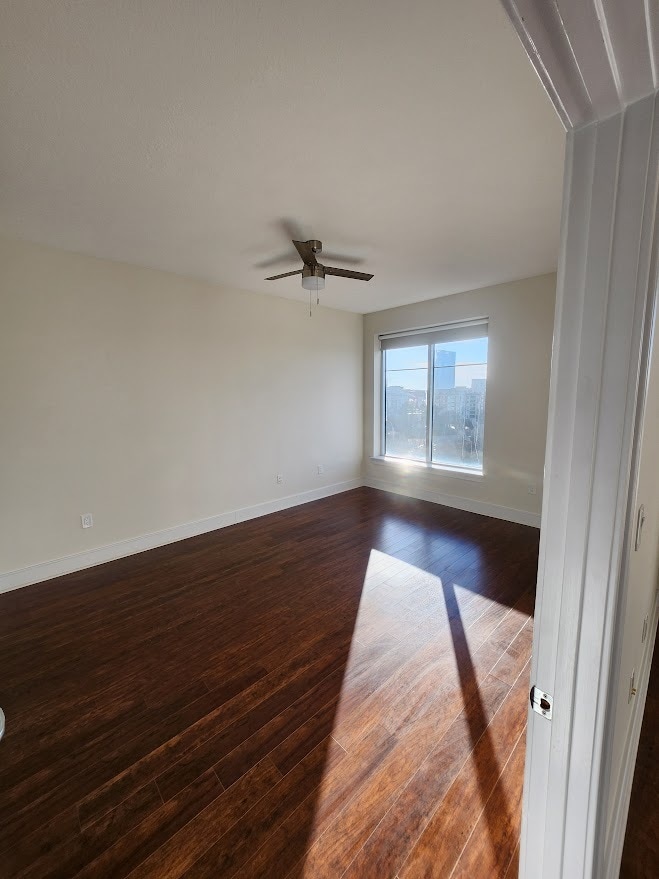 Master Bedroom - 285 Centennial Olympic Park Dr NW