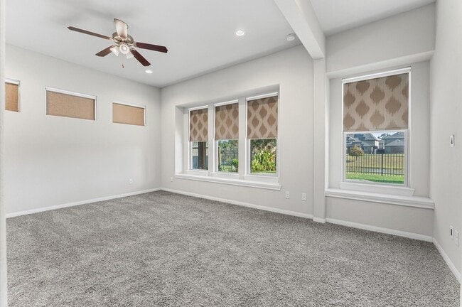 Building Photo - 4315 Laburnam Rd