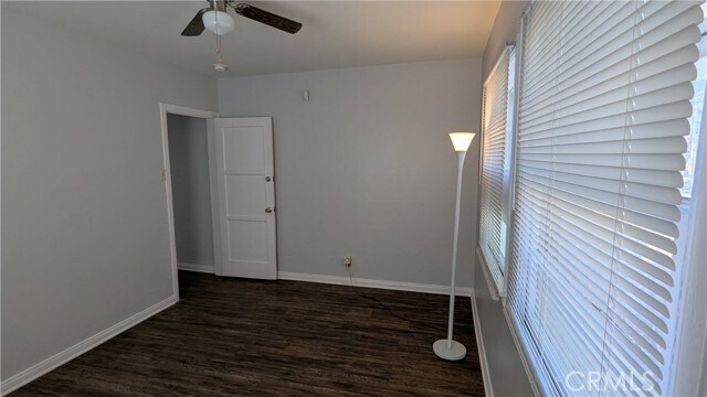 Building Photo - 8801 Valley View St