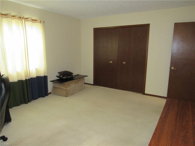 Building Photo - 26929 Heatherwood Cir