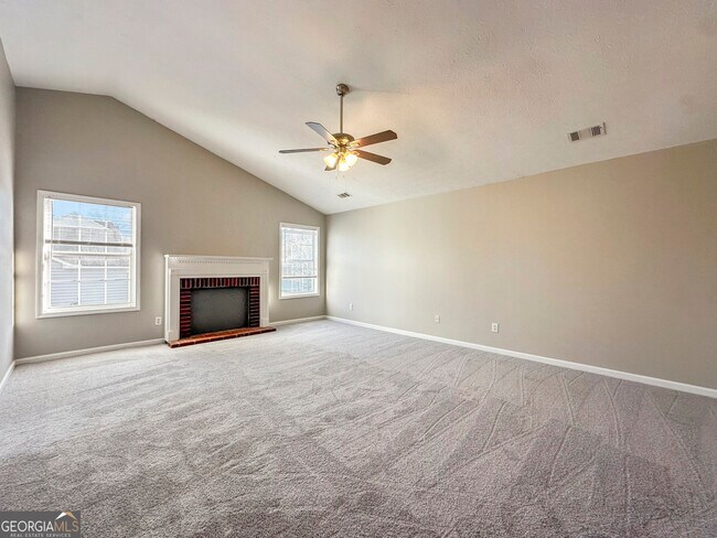 Building Photo - 3340 Summit Pl Dr