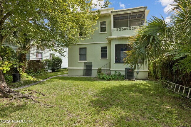 Building Photo - 2527 Forbes St