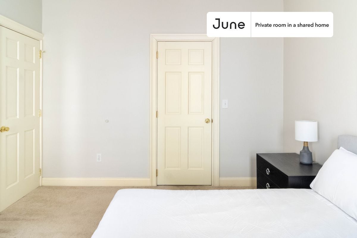 Building Photo - Room in Shared 3 bed/1 bath home in Central Square (Cambridge)