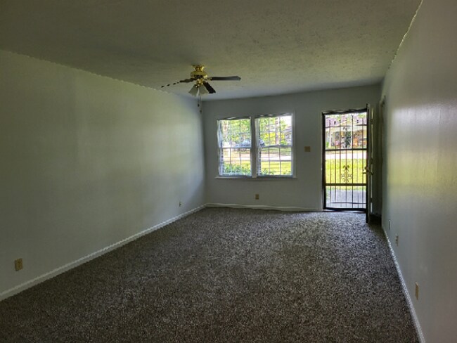 Building Photo - 4301 Jib Ct