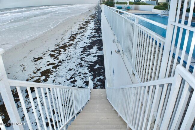 Building Photo - 2967 S Atlantic Ave