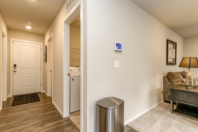 Building Photo - 10710 185th St E