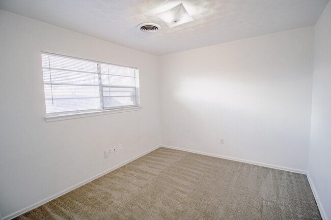 Building Photo - 5503 36th St