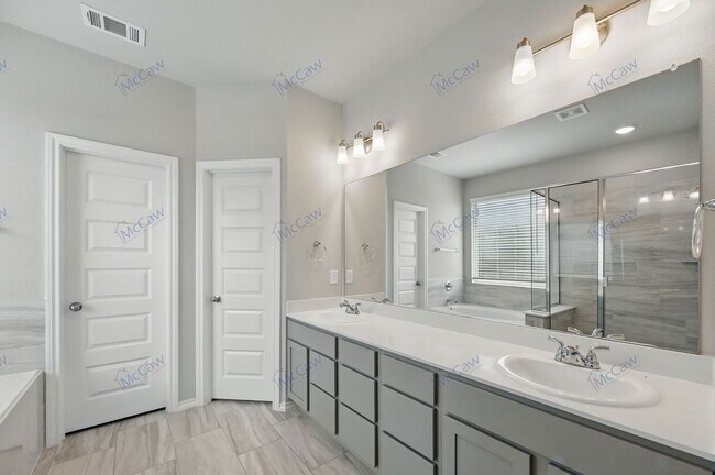 Building Photo - 2309 Sheppards Ln