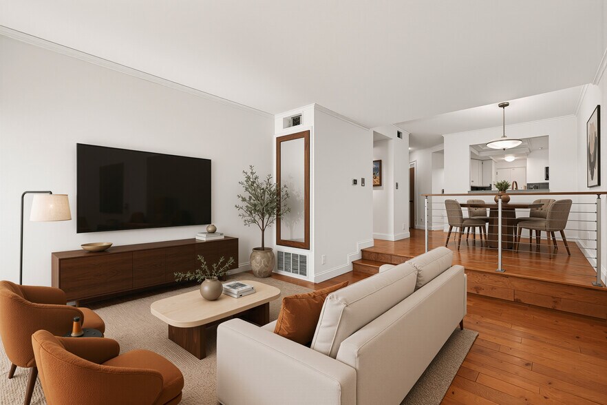Virtually staged - 6638 N Clybourn Ave