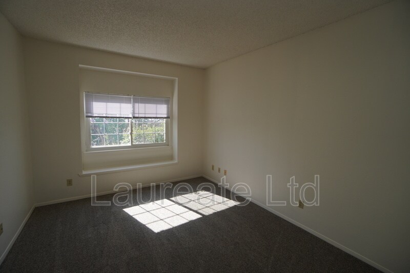 Building Photo - 4760 S Wadsworth Blvd