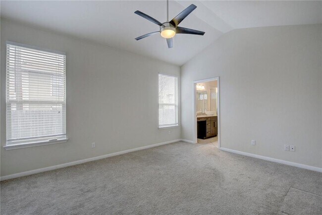 Building Photo - 12500 Piper Ct