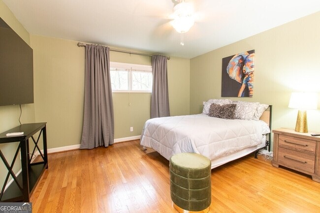 Building Photo - 3611 Cloudland Dr NW