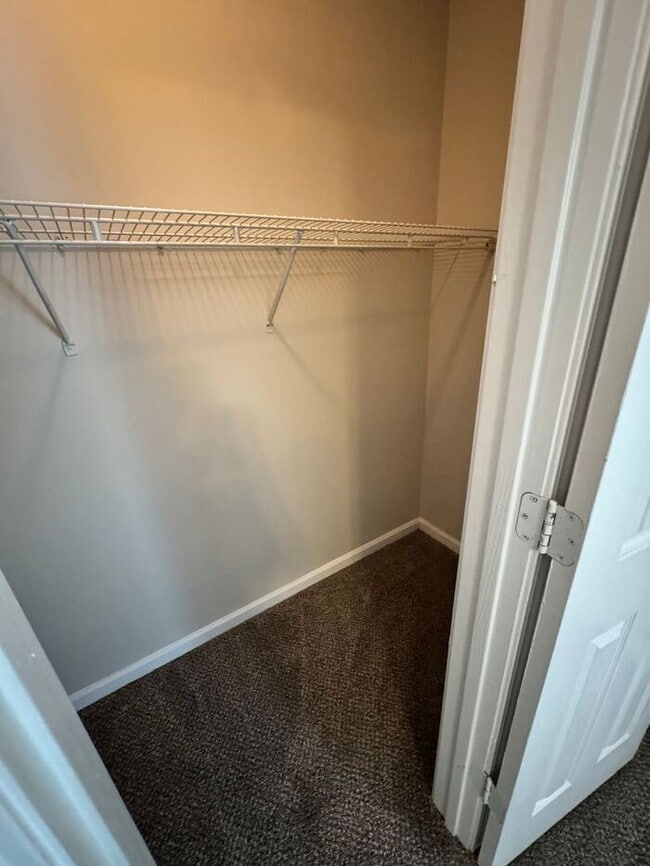 Building Photo - NOW READY!! 2 bedroom 2.5 bathroom in Snellville