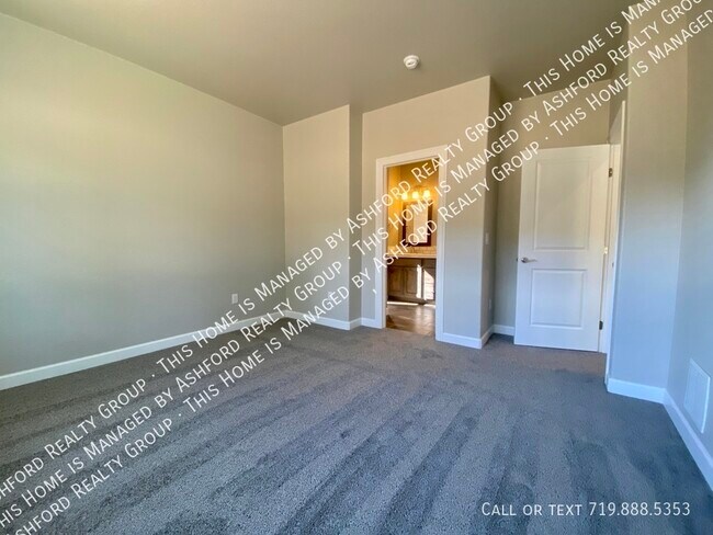 Building Photo - 520 Brecken Ct