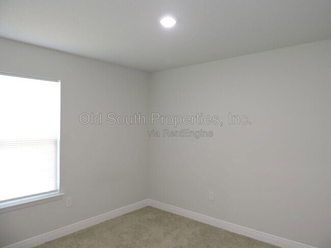 Building Photo - 4701 Muscoda St