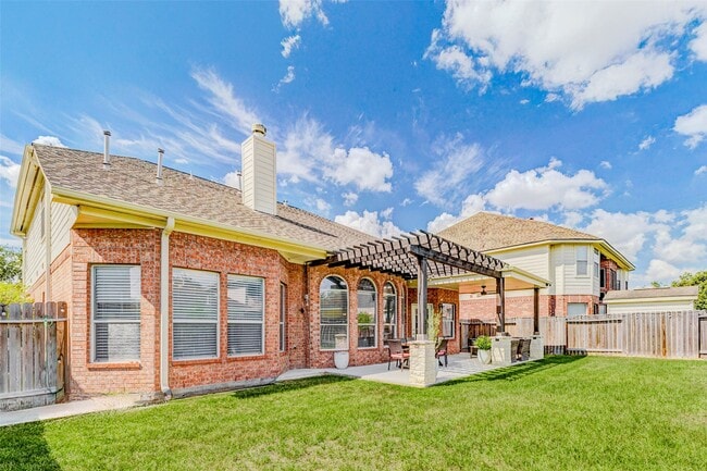 Building Photo - 6311 Virginia Fields Dr