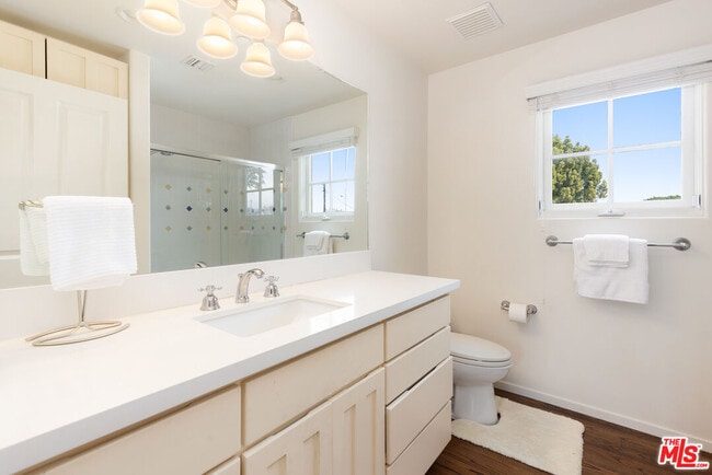 Building Photo - 2316 Washington Ave