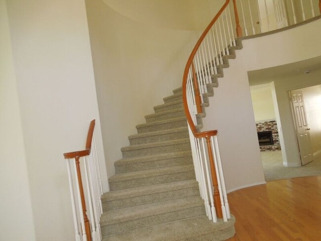 Building Photo - 32084 Pso Parallon