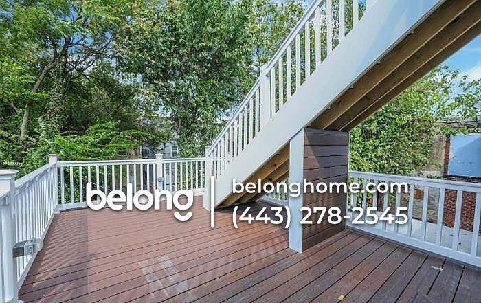 Building Photo - 1032 W Franklin St