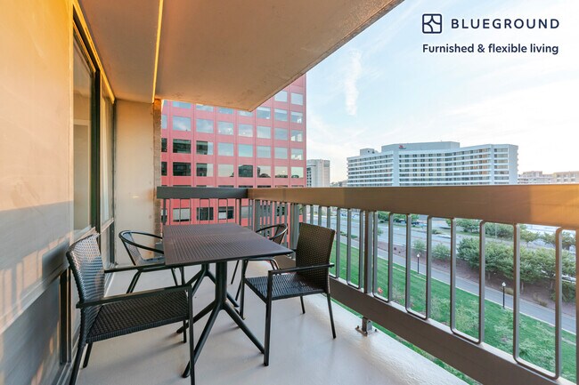 Building Photo - 1515 Richmond Hwy