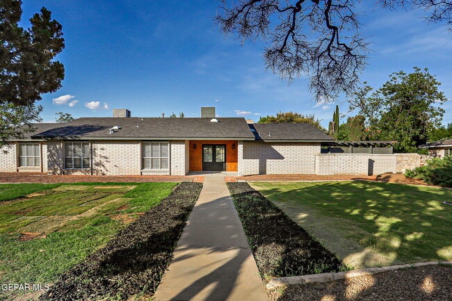 Building Photo - 4828 Ballerina Dr