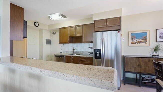 Building Photo - 4020 Galt Ocean Dr