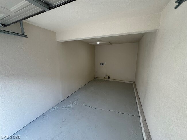 Building Photo - 2743 Kline Cir