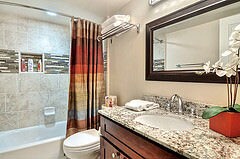 Building Photo - 964 W Lamark Ln