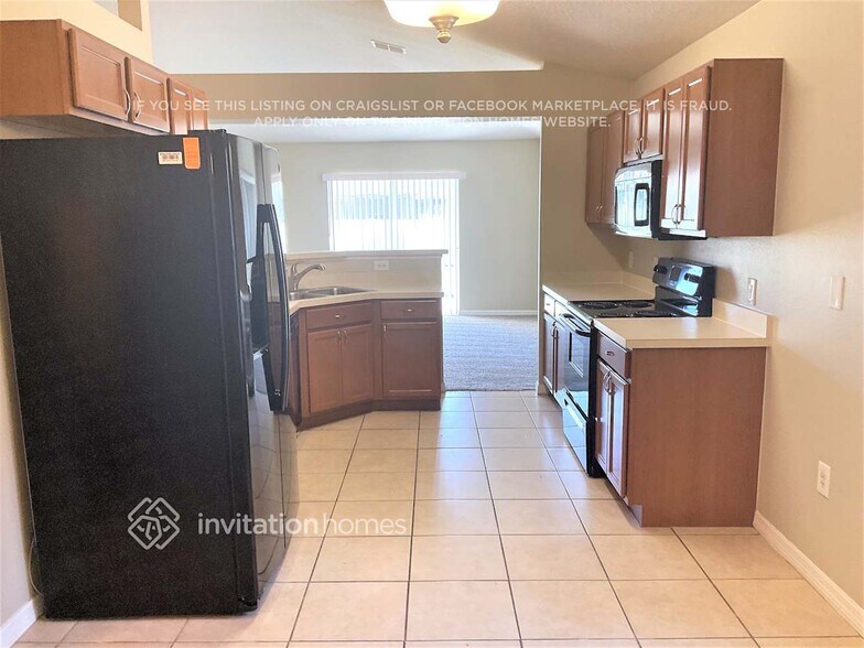 Building Photo - 2915 Ariel Ave