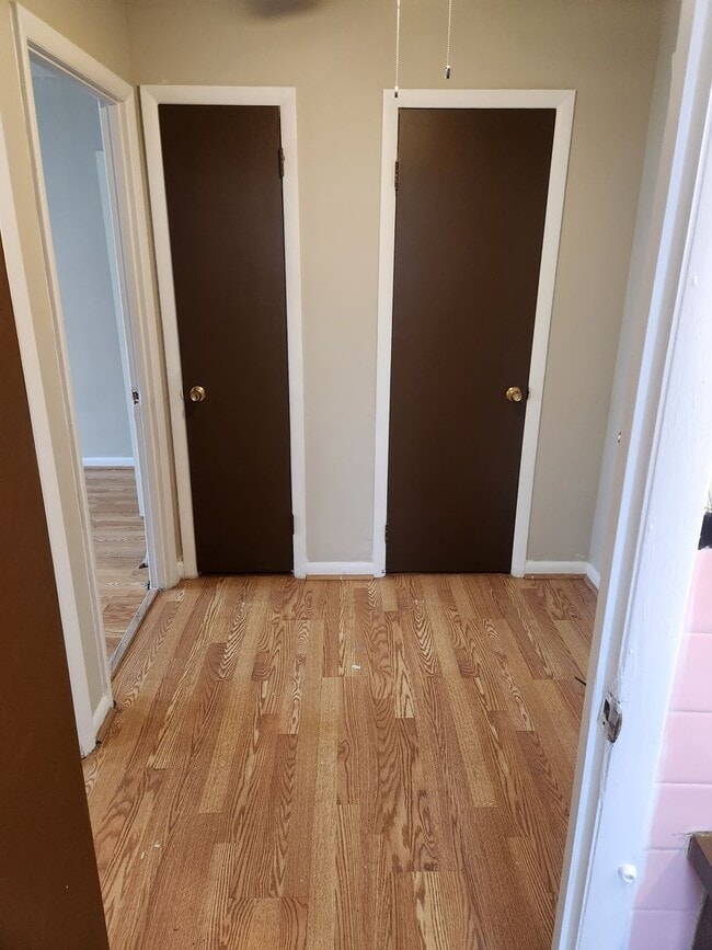 Building Photo - 6651CLARIDGE