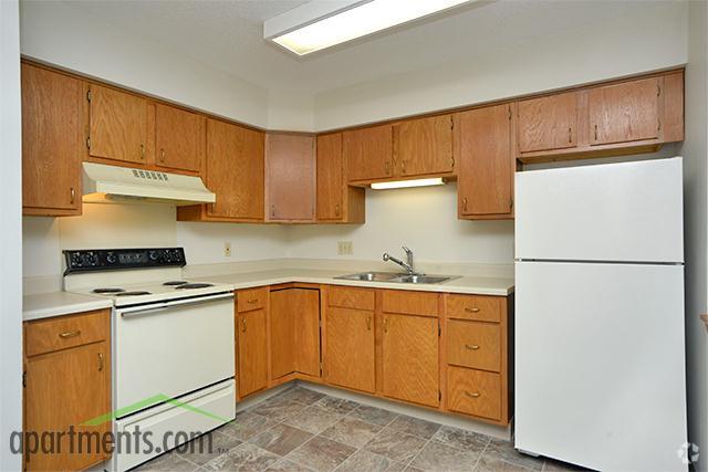 Kitchen - Southridge Senior Residences