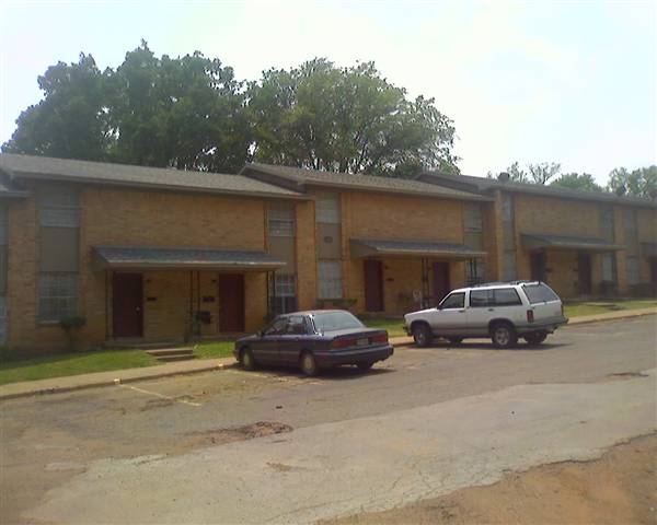 Parking - Troup Townhomes