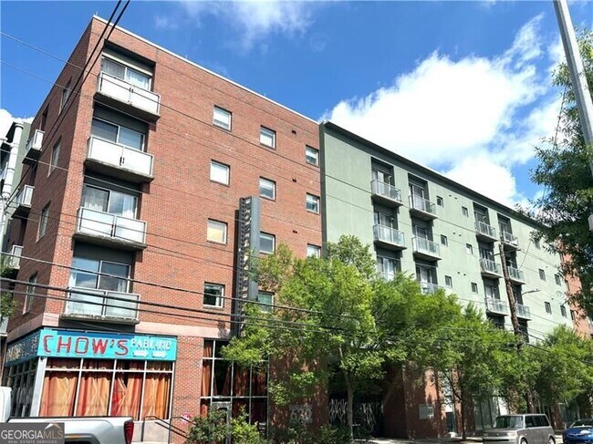 Building Photo - 620 Glen Iris Dr NE