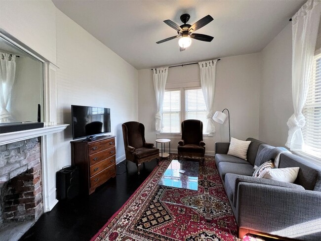 Building Photo - HISTORIC 4TH & GILL BUNGALOW STYLE HOME WITH FRONT PORCH!