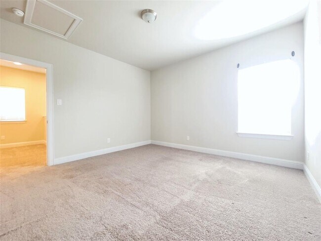 Building Photo - 601 C-Bar Ranch Trl