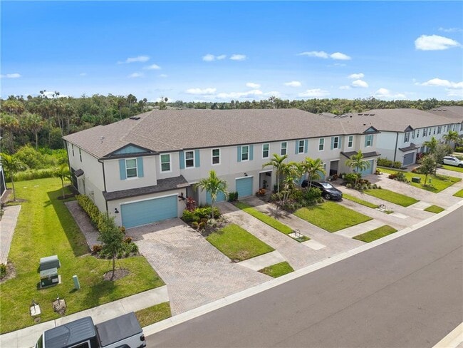 Building Photo - 5528 Tripoli Dr
