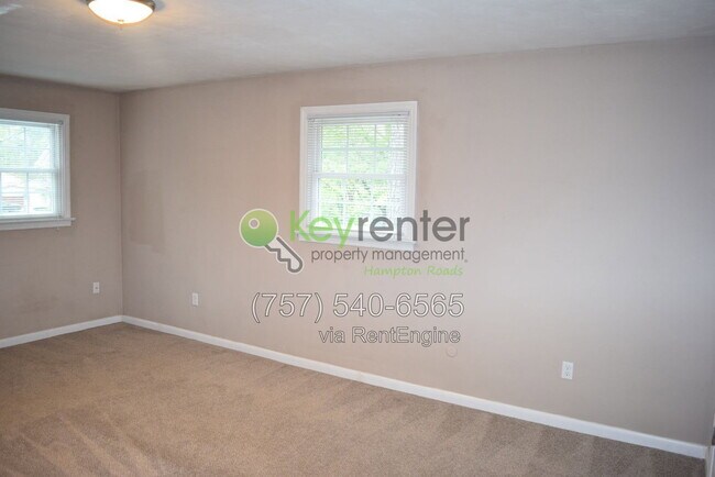 Building Photo - 1310 Sparrow Rd