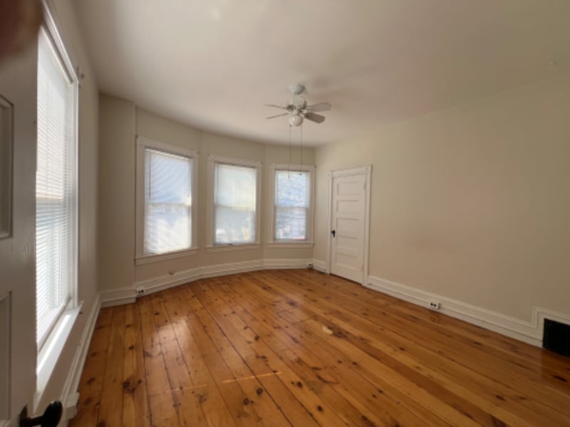 Building Photo - 322 Merrimac St