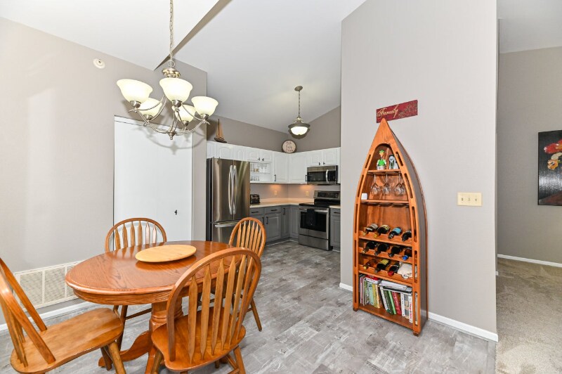 Building Photo - 2209 N University Dr