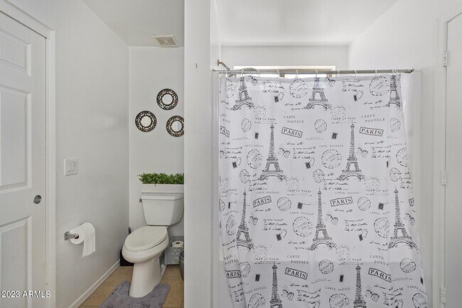 Building Photo - 23875 W La Salle St