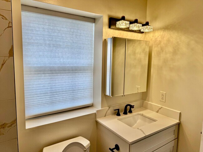 Building Photo - 34 Bergen Ridge Rd